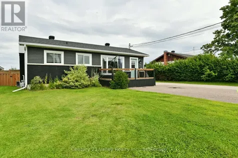 785 Eighth Street Renfrew ON K7V 1B5