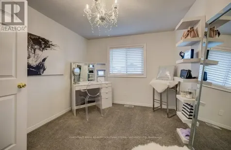 255 Highbrook Crescent West Waterloo ON N2E 3P6