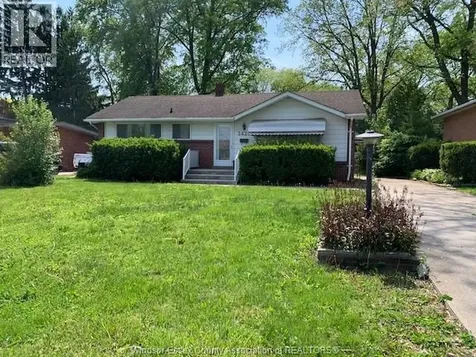 3425 Rankin Windsor ON N9E 3C4