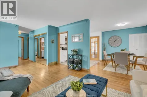 3425 Rankin Windsor ON N9E 3C4