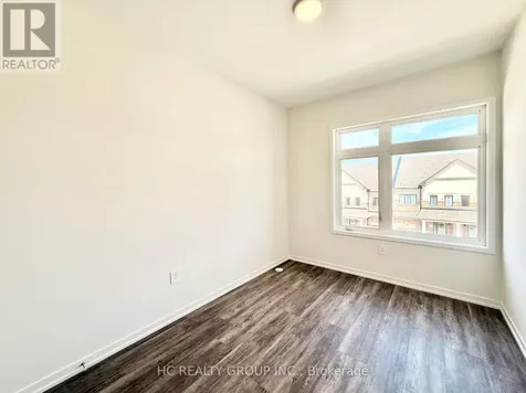 19 Helmkay Avenue Richmond Hill ON L4E 3R4