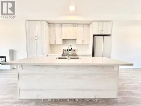 19 Helmkay Avenue Richmond Hill ON L4E 3R4