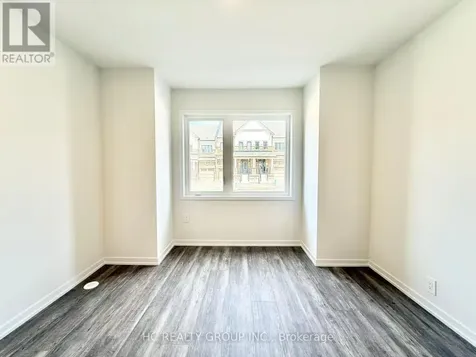 19 Helmkay Avenue Richmond Hill ON L4E 3R4