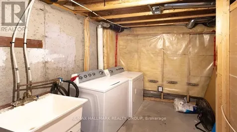 39 Chesapeake Crescent Ottawa ON K2J 0L5
