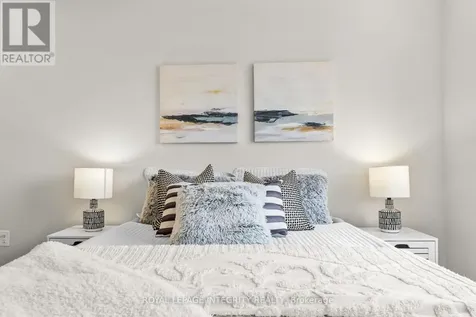 125 Attwell Private Ottawa ON K2K 0P6