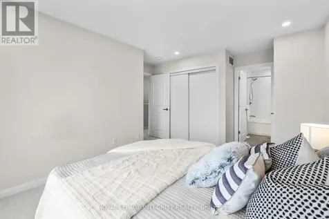 125 Attwell Private Ottawa ON K2K 0P6