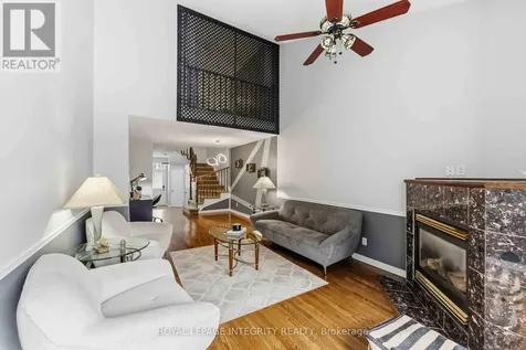66 Eagleview Street Ottawa ON K2M 2S3