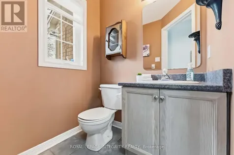 66 Eagleview Street Ottawa ON K2M 2S3