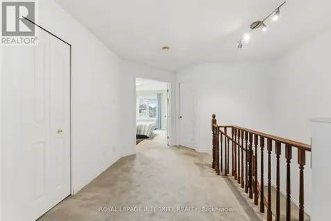 66 Eagleview Street Ottawa ON K2M 2S3