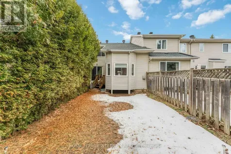 66 Eagleview Street Ottawa ON K2M 2S3
