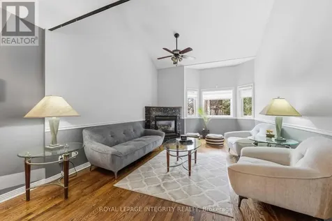 66 Eagleview Street Ottawa ON K2M 2S3