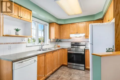 70 Edenvale Drive Ottawa ON K2K 3N6