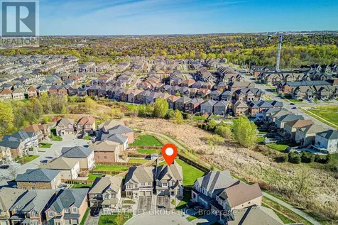 28 Boland Court Aurora ON L4G 0W6