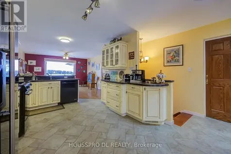 2683 Lakeshore Road East Oro-medonte ON L0L 1T0