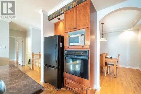 12 Maple Stand Way Ottawa ON K2G 6P4