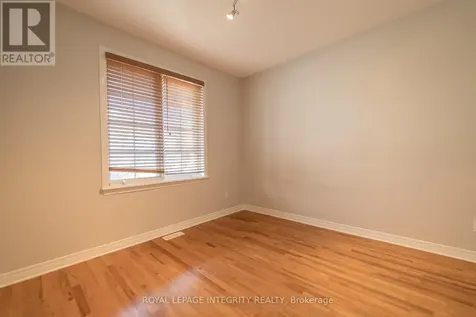 12 Maple Stand Way Ottawa ON K2G 6P4