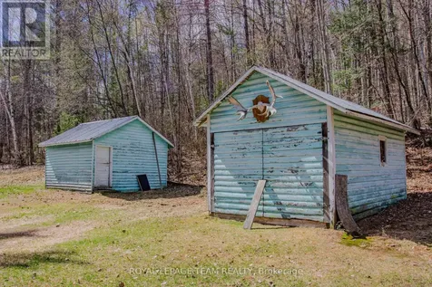 95 Lorbetskie Road Madawaska Valley ON K0J 1B0