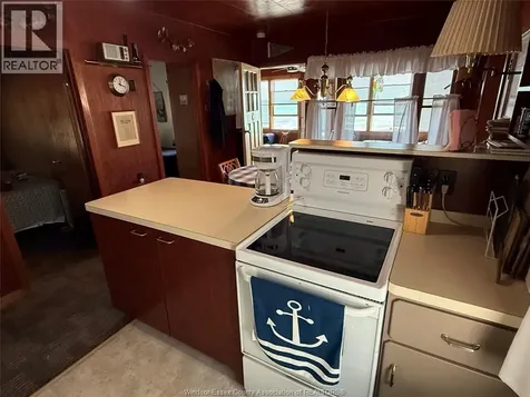 1487 East Shore Road Pelee Island ON N0R 1M0