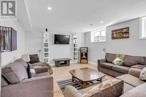 71 Dale Street South Stormont ON K0C 1M0