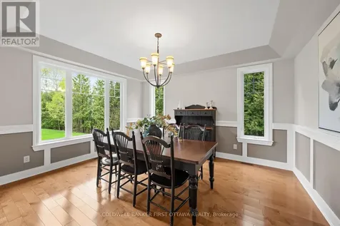 231 Ironstone Court Ottawa ON K2S 0L4
