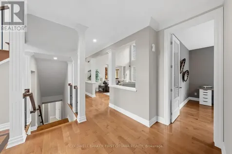 231 Ironstone Court Ottawa ON K2S 0L4