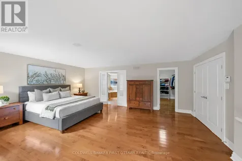 231 Ironstone Court Ottawa ON K2S 0L4