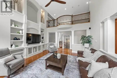 231 Ironstone Court Ottawa ON K2S 0L4