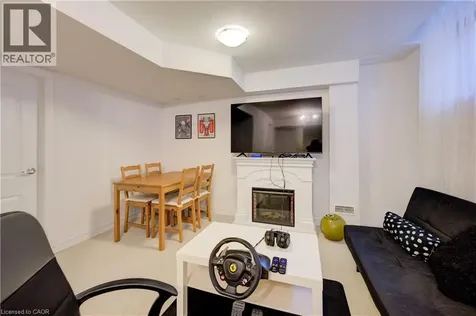 19 Baker Lane Paris ON N3L 0K3