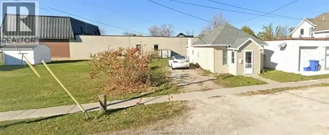 9 Medora Avenue West Essex ON N8M 2H7