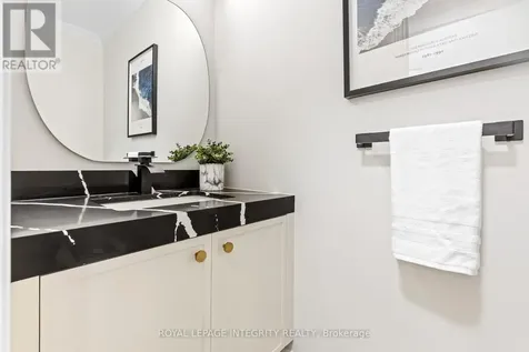 1031 Unicorn Avenue Ottawa ON K4A 4H6