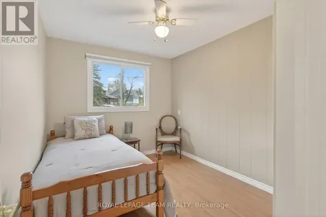 1509 Mayrene Crescent Ottawa ON K4P 1B2