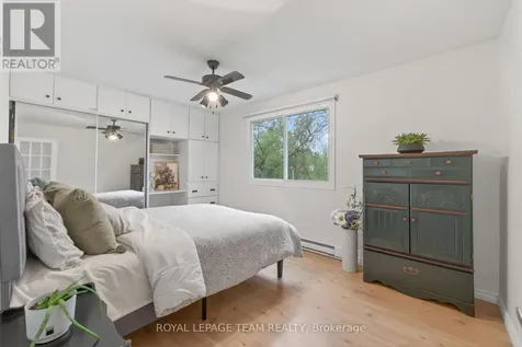 1509 Mayrene Crescent Ottawa ON K4P 1B2