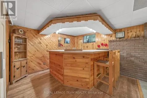 1509 Mayrene Crescent Ottawa ON K4P 1B2