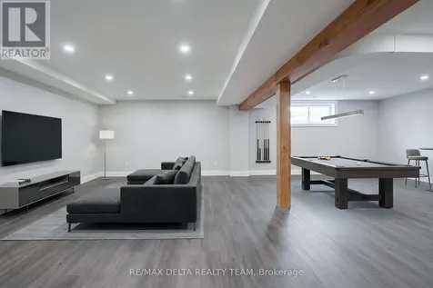 859 Giant Cedars Crescent Ottawa ON K1V 1P1