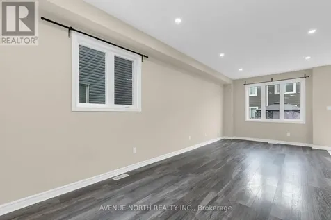 940 Kilbirnie Drive Ottawa ON K2J 5T9