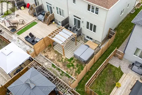 940 Kilbirnie Drive Ottawa ON K2J 5T9
