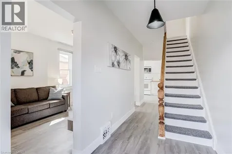 131 Park Row North Hamilton ON L8H 4E7