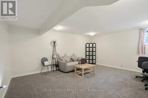 62 Blairmont Terrace St. Thomas ON N6B 2G5