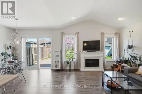 62 Blairmont Terrace St. Thomas ON N6B 2G5