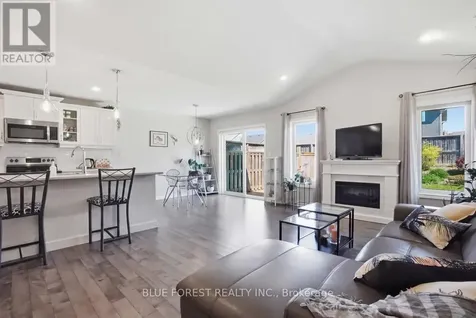 62 Blairmont Terrace St. Thomas ON N6B 2G5