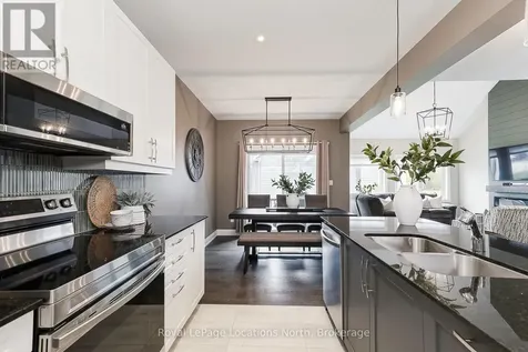 121 Beacon Drive Blue Mountains ON N0H 2P0