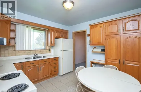 1515 Burloak Drive Oakville ON L6M 4J7