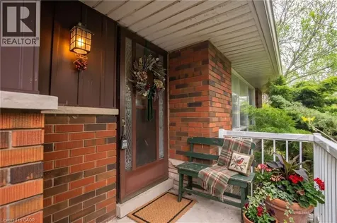1515 Burloak Drive Oakville ON L6M 4J7