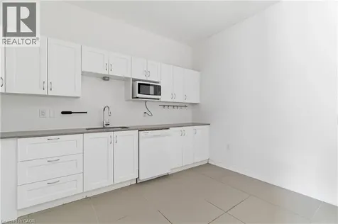 58 Beverly Street Cambridge ON N1R 3Z7