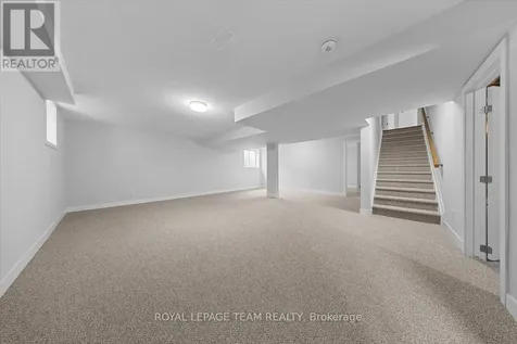 845 Pearly Everlasting Crescent Ottawa ON K0A 2Z0