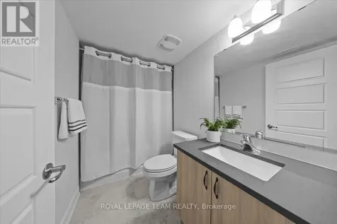 845 Pearly Everlasting Crescent Ottawa ON K0A 2Z0