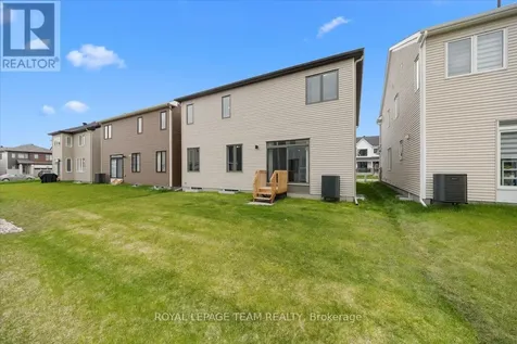 845 Pearly Everlasting Crescent Ottawa ON K0A 2Z0