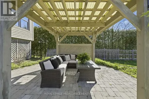 31 Price Street East Brighton ON K0K 1H0
