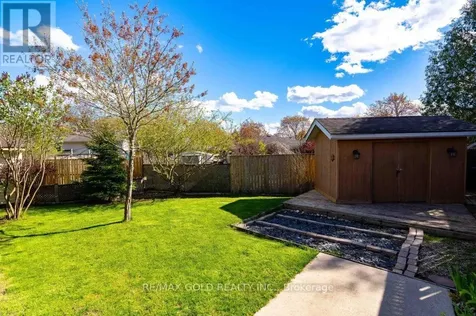 380 Grangewood Drive West Waterloo ON N2K 2E6