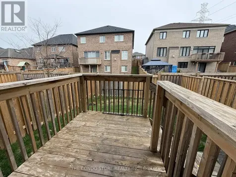 134 Maguire Road North Newmarket (glenway Estates) ON L3X 0M1